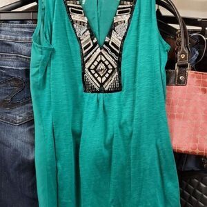 Maurices Studio Y Medium open back V-Neck Sleeveless Blouse Shell Top Embellishe